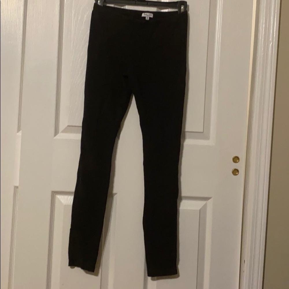 Splendid leggings